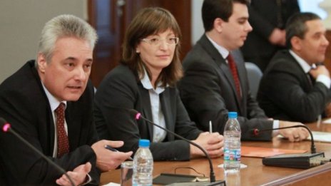 Служебното правителство пренасочи близо 41 млн. лева за социални мерки