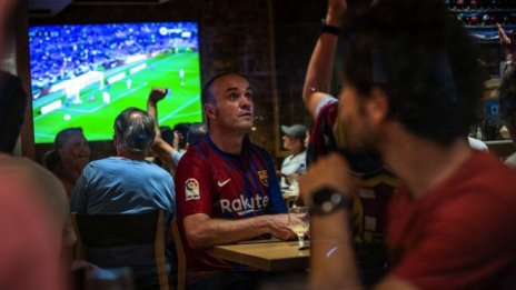 Футболният клуб Барселона преговоря с Bank of America за телевизионните си права