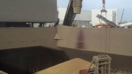 Световните цени на храните намаляват през май, но остават близо до рекорда