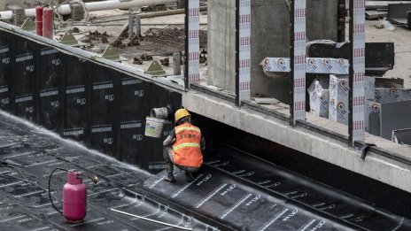 Сградното строителство е тласнало надолу общата продукция в ЕС и еврозоната през юни