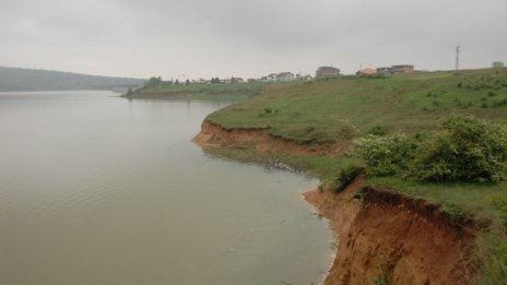 Язовирите на „Напоителни системи” имат над 40% свободен обем