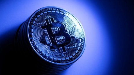 Какво означава цена на биткойна под 50 хил. долара?