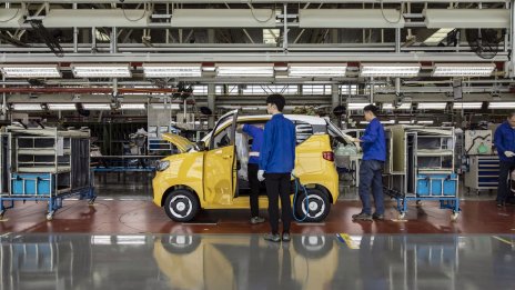 Електромобилните концерни в Китай поемат допълнителни разходи след прекратените субсидии