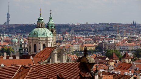В усилията си да спестят разходи световни компании се насочват към Централна Европа