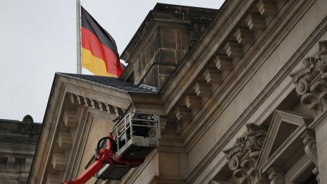 Икономиката на Германия се е свила повече от очакваното през последното тримесечие