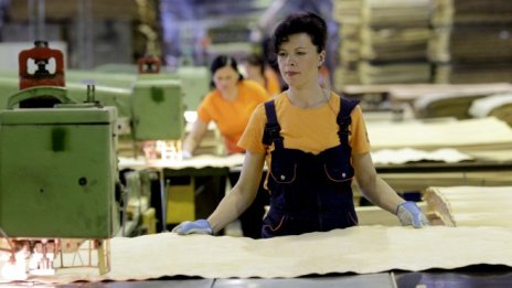 Графика на деня: Швеция остава лидер в ЕС по продължителност на трудовия живот