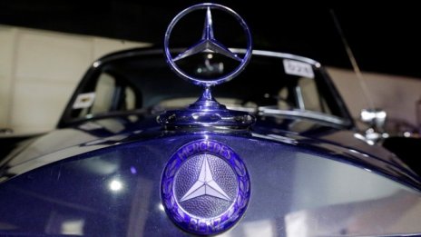 Печалбата на Daimler със силен спад заради разходи около дизеловите автомобили