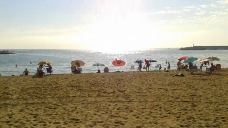 Местата в гръцките курорти могат да не стигнат за всички това лято