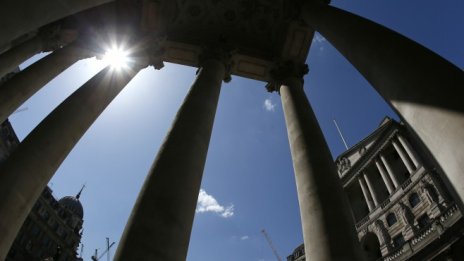 Най-големите британски банки ще преминат през стрес тестове с дълбока рецесия