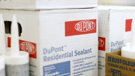 ЕК даде зелена светлина за мегасделката между Dow и DuPont