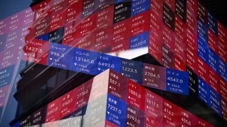 Азиатските пазари вървят нагоре в първия ден от седмицата