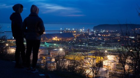 Новите покупки на руски газ ще бъдат забранени в ЕС от 1 януари