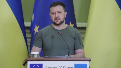 Зеленски обеща освобождаването на Крим