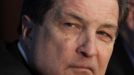 Джефри Лакър: QE не помага на растежа и крие рискове