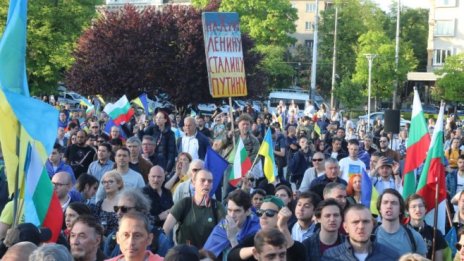 Кадър на деня за 9 май