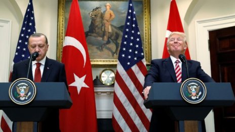 САЩ ще наложат санкции на Турция заради вноса на руски противоракетни системи