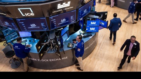 S&P 500 записа най-добрия си ден от 5 юни насам