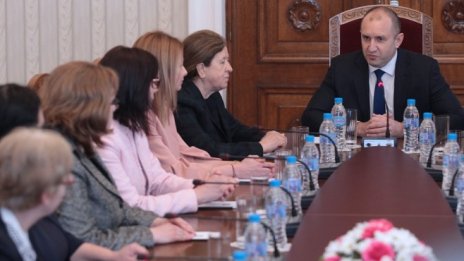 След евровота президентът започва обсъждане за е-гласуване