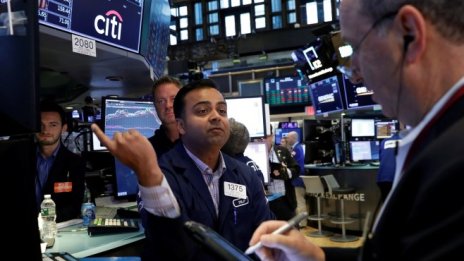 Рекордът на Apple доведе до възход и на Nasdaq и S&P 500