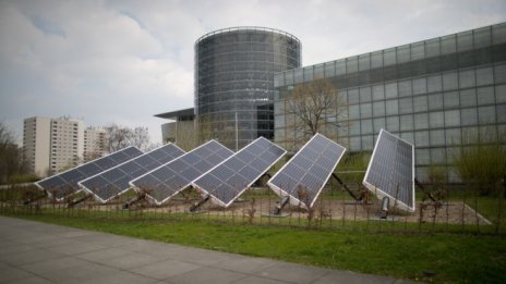 ЕК обмисля отстъпление от Маастрихските критерии за еко инвестиции