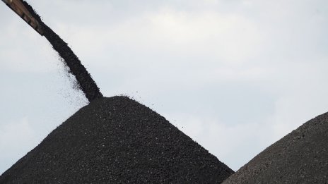 Кунг от DWS прогнозира по-голяма зависимост на Европа от въглищата