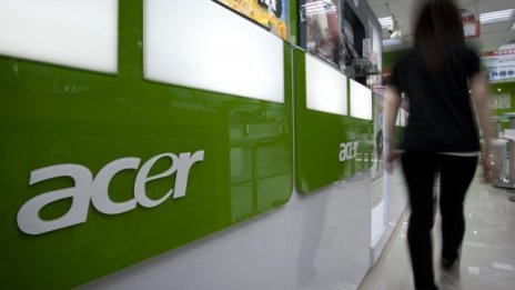 Акциите на Acer се сринаха до 12-годишно дъно