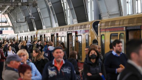 Германският пазар на труда показва признаци на пропукване