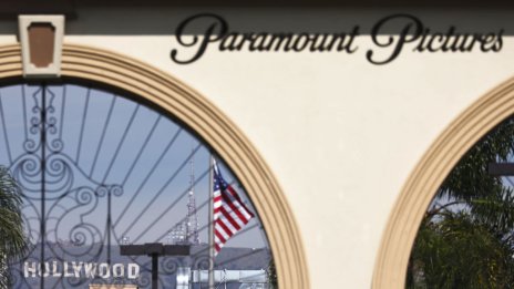 Sony и Аpollo обмислят обща оферта за придобиването на Paramount