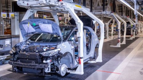 САЩ готвят отлагане на митата върху европейските автомобили