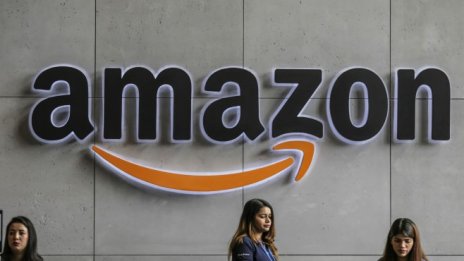 Бивша мениджърка на Amazon е обвинена в търговия с вътрешна информация