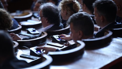 Депутатите приеха окончателно да се прекрати концесията на пристанище "Росенец"*