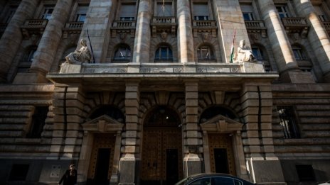 Унгарската централна банка продължава цикъла на лихвени повишения