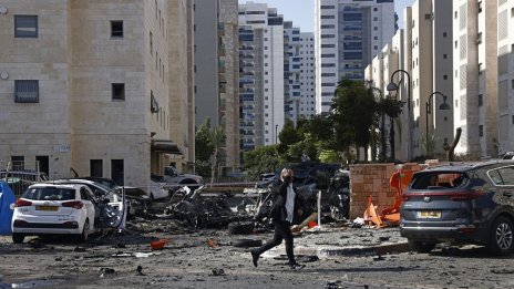 Израел фиксира удари от Ливан и Сирия към своята територия