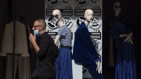 Потребителският климат в Германия се подобраява за втори пореден месец