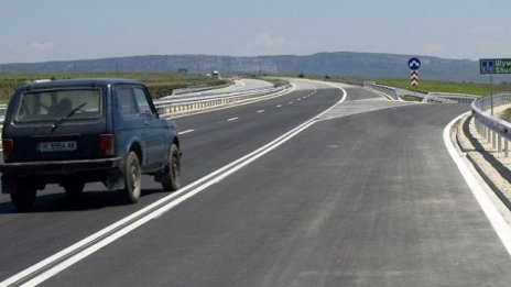 Сдружения на "Пътпроект" и "Рутекс" ще препроектират "Хемус“ от Боаза до Плевен