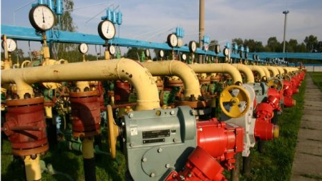 Нови опасения ще стигне ли газът в газохранилищата на Украйна