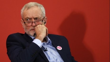 Джеръми Корбин призова за въвеждане на максимална заплата във Великобритания