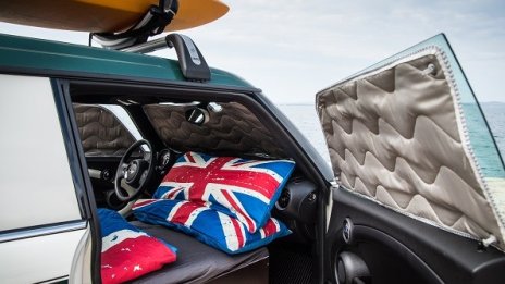 Mini пуска най-малкия луксозен кампер в света