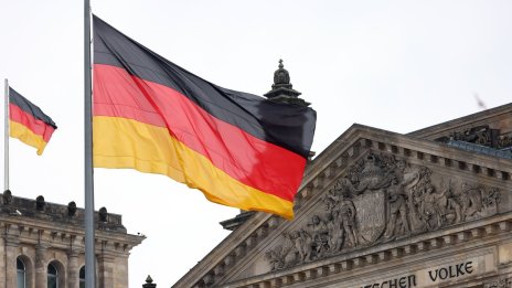 Основните партии в Германия обсъждат специален фонд за отбрана за 200 млрд. евро