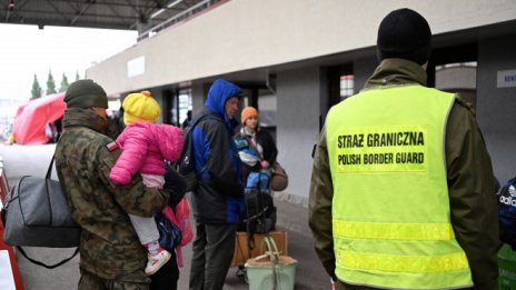 ООН: 11 милиона души са напуснали домовете си в Украйна