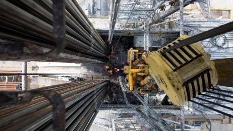 Цената на петрола нараства след поредните санкции на ЕС срещу Москва*