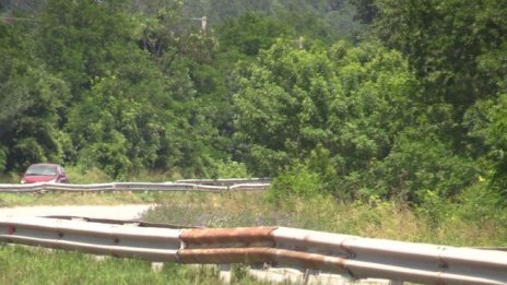 Пътната агенция обяви обществената поръчка за мантинелите