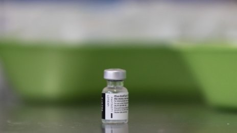 ЕС настоява производителите на ваксини да спазват сроковете