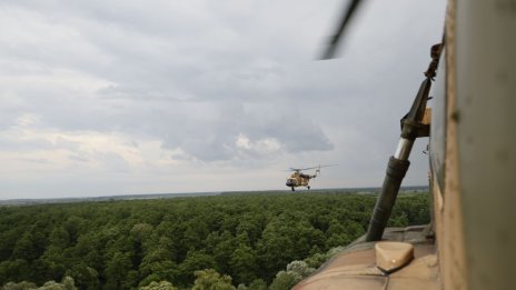 Девет украински дрона са били свалени над Крим, твърди Русия