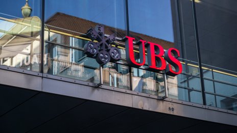 Швейцарската банка UBS може да съкрати още 10 хил. работни места до 2027 г.