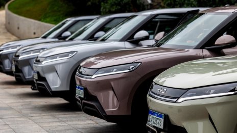 Страните от ЕС дадоха зелена светлина за митата върху електромобили от Китай