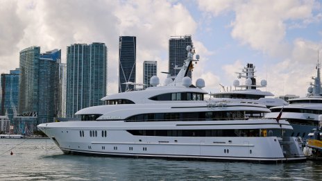 Как богатите купувачи на яхти планират да избегнат митата за Европа?