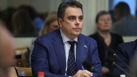 След близо 4-часов дебат бюджетната комисия одобри Бюджет 2024