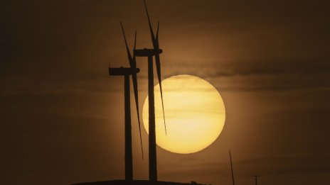 Дефицитът на инвестиции рискува да препъне света в изпълнението на климатичните цели