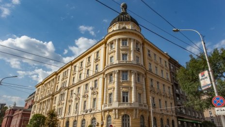 Защо възстановяването на автентичния изглед на „банкерската“ сграда е добро решение 